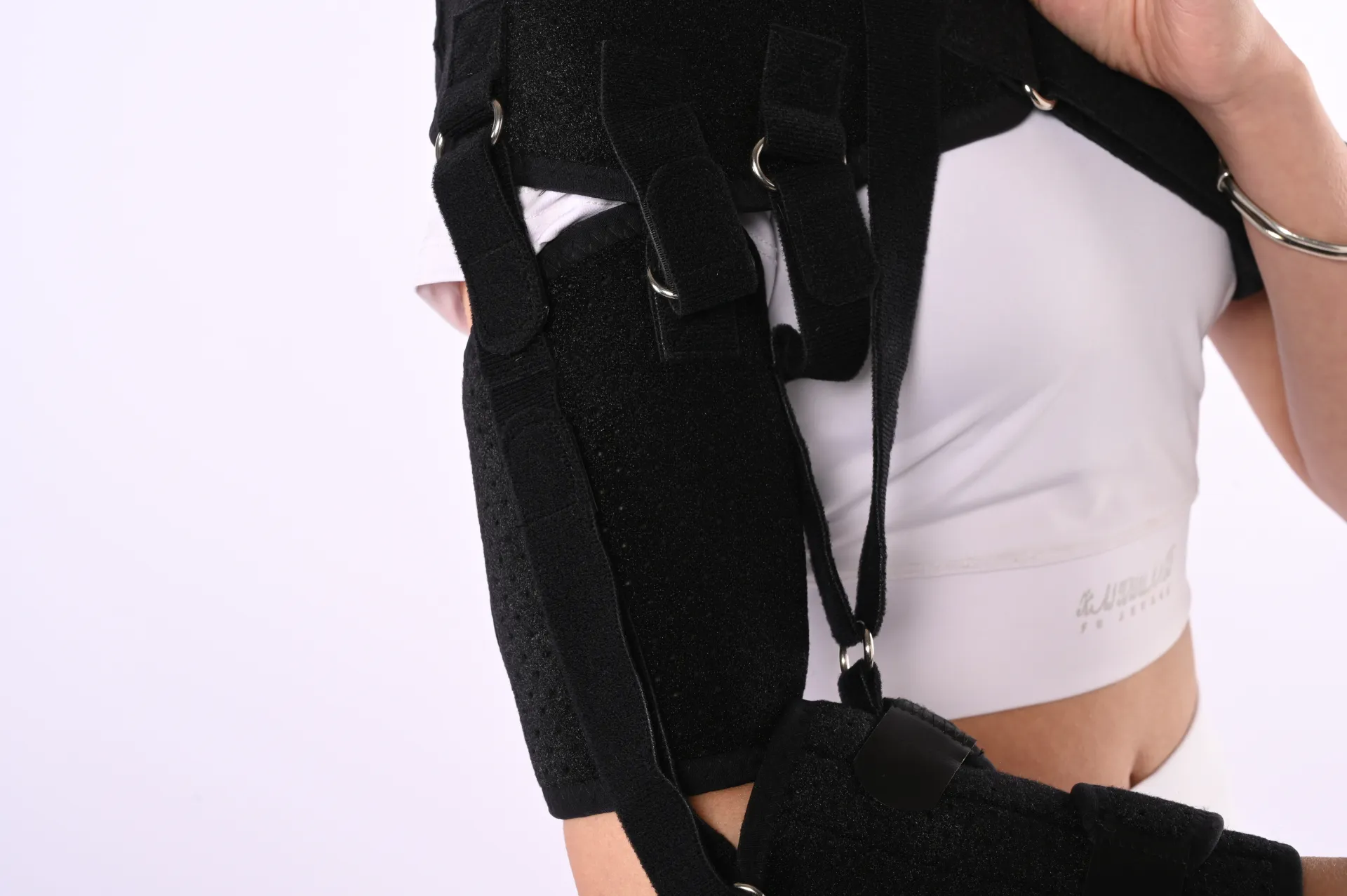 arm sling for men
